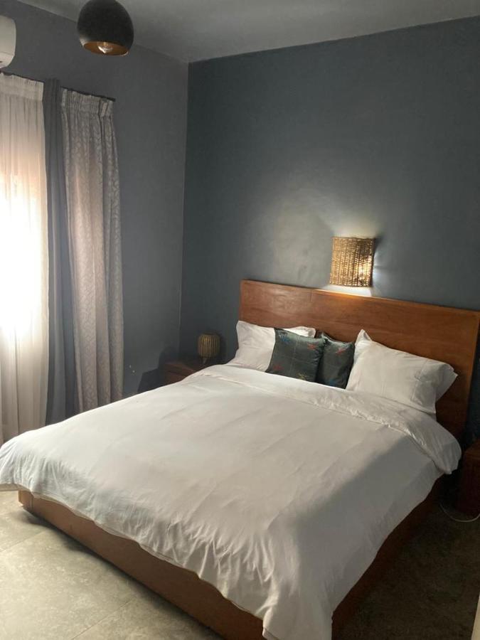 Bed and breakfast O Petit Club Africain Dakar Extérieur photo